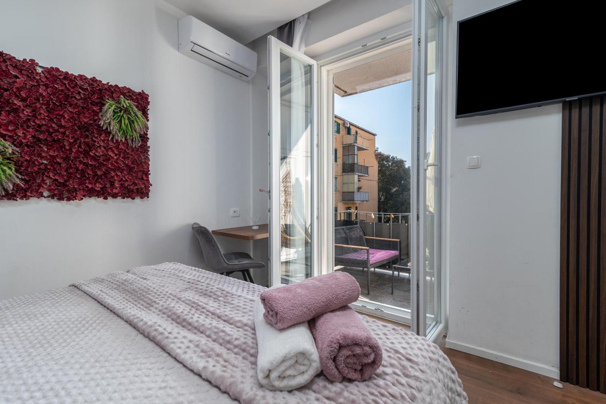 Antares Luxury Rooms Split Bagian luar foto